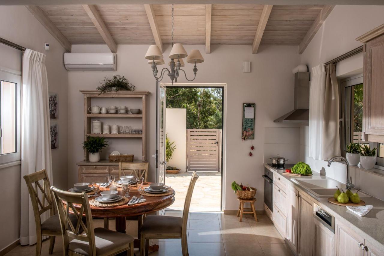Filothei Beach House With Pool Καλαμάκι Εξωτερικό φωτογραφία